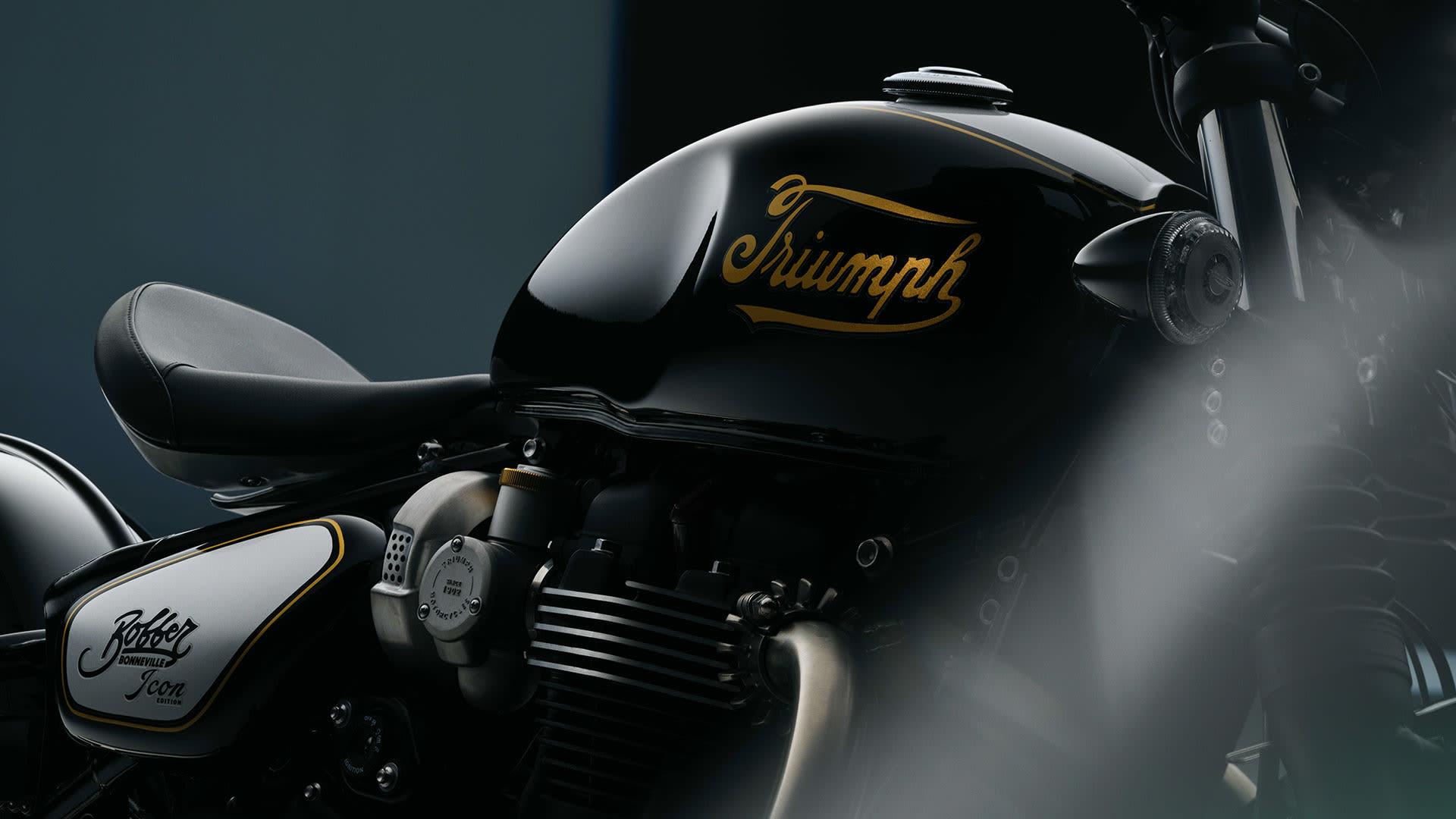 Triumph Bonneville Bobber Icon Edition close up of tank and seat